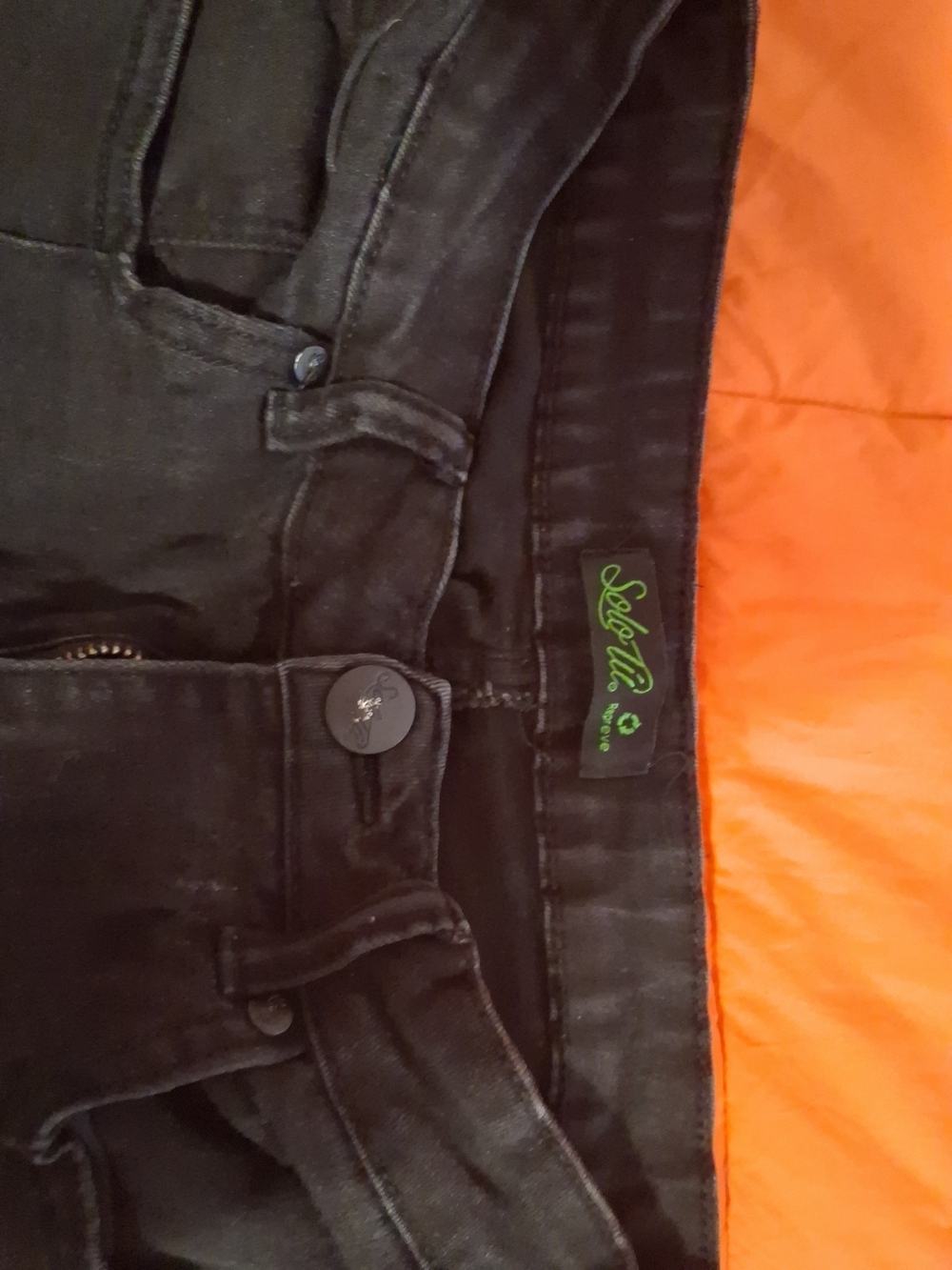 Solo Tu Black High-Rise Flared Jeans - Picture 5 of 8